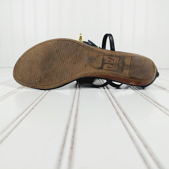 DV By Dolce Vita Tong Open Toe Logo Back Zip T-Strap Flat Sandals A16 - Picture 9 of 10